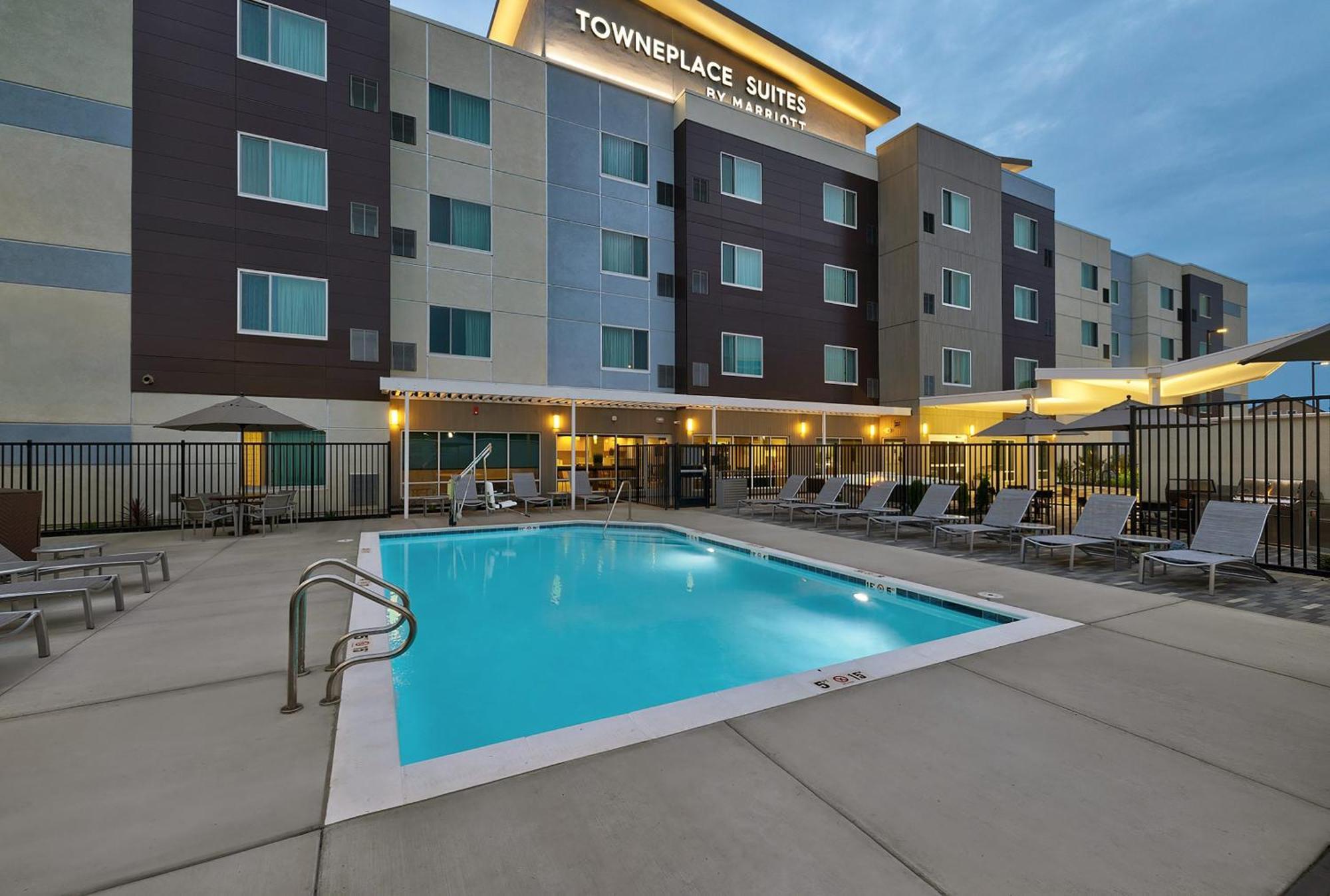 Towneplace Suites By Marriott Sacramento Elk Grove Bagian luar foto